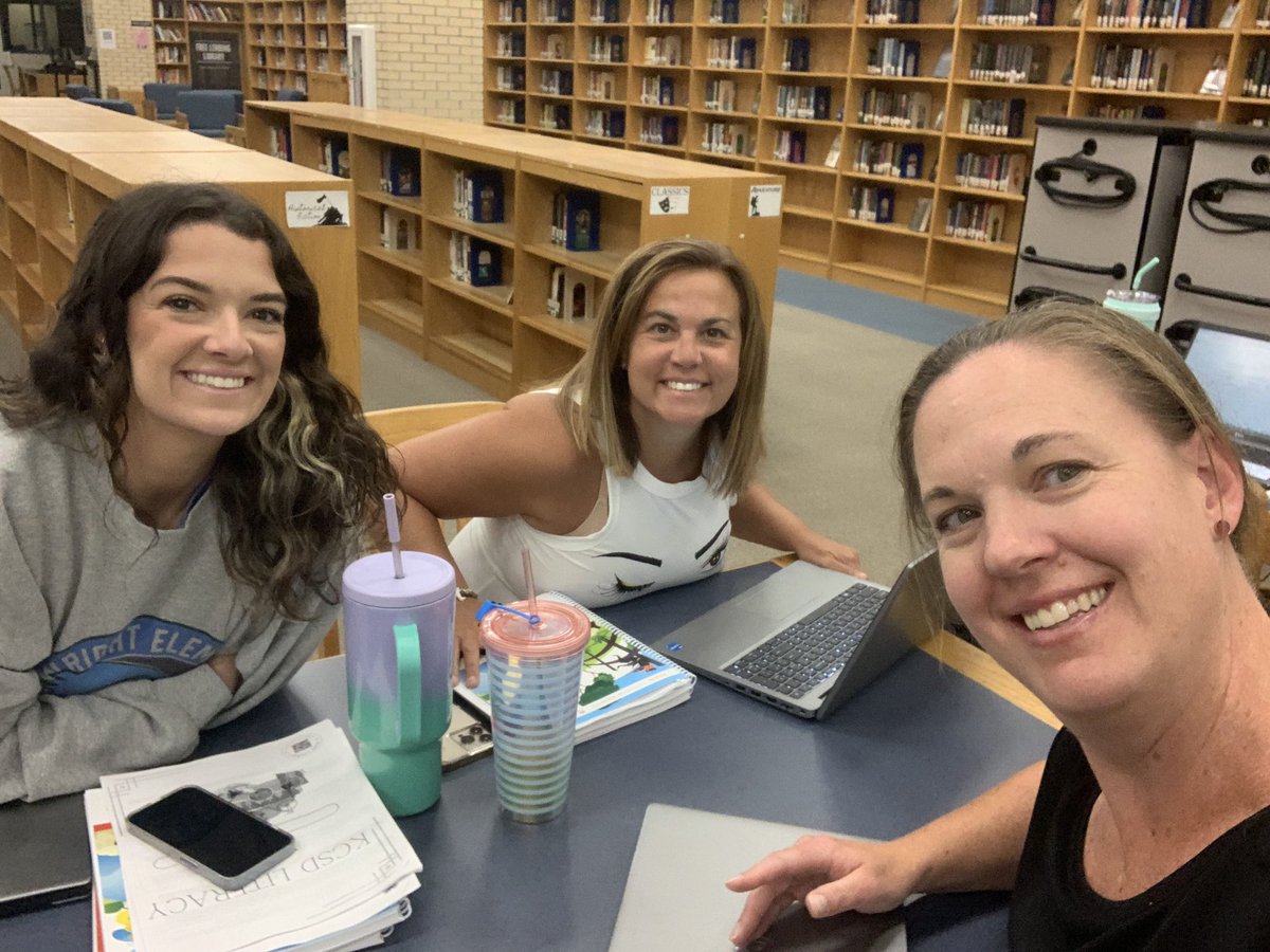Diving into Amplify with my amazing team! #kcsdropedintoreading @katielponder