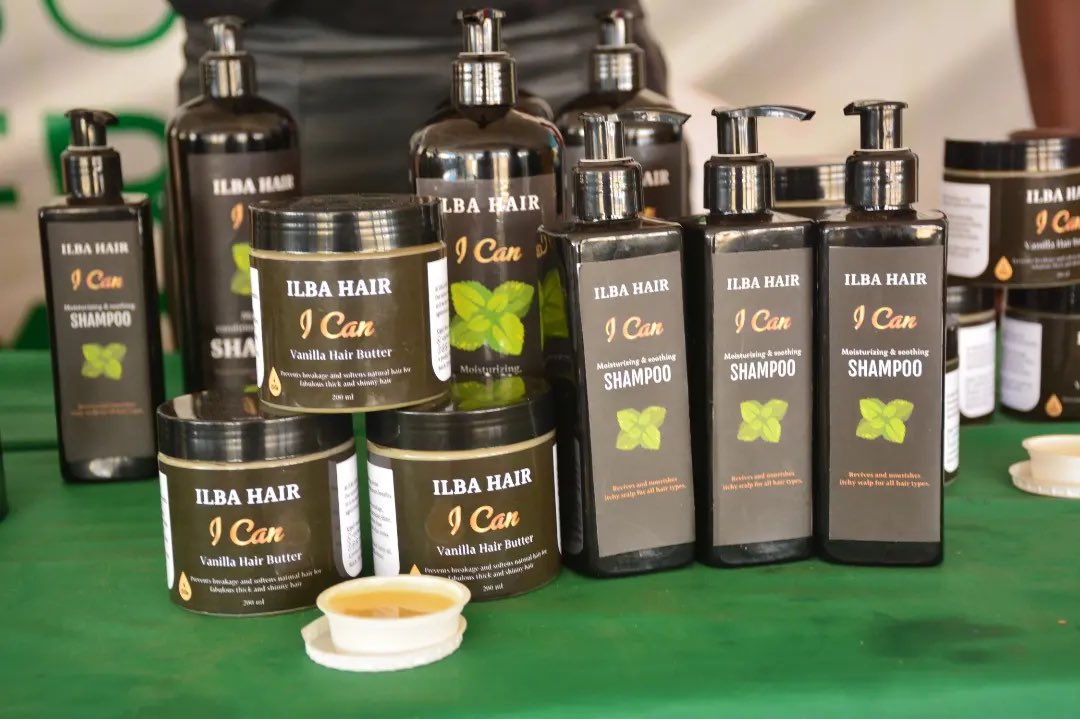ilbaproducts's tweet photo. Have you visited us at the #RwandaAgriShow2023?  We are passionate about growing your natural hair and your confidence!
Learn how we are promoting and partnering with local farmers to produce products that will help you make your hair healthier.
#Huzatweeps #AgInfluencers https://t.co/fRyIIKdQN1