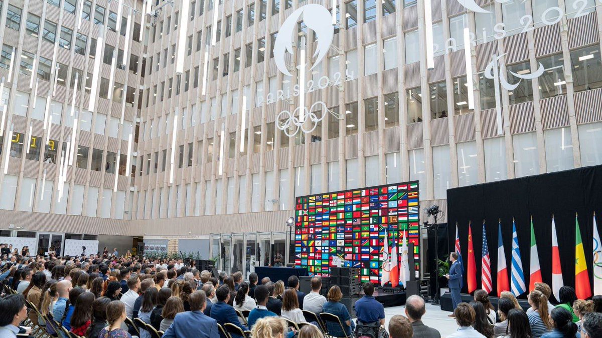nexta_tv's tweet photo. The #IOC has officially invited 203 countries to the Paris 2024 Summer Olympics

Guatemala, Russia and Belarus did not receive invitations. https://t.co/PCtFxDJSUq