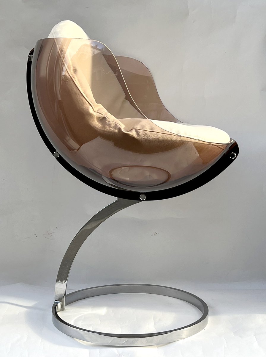 designdocument's tweet image. "Sphere" Chair by Boris Tabacoff (1971)