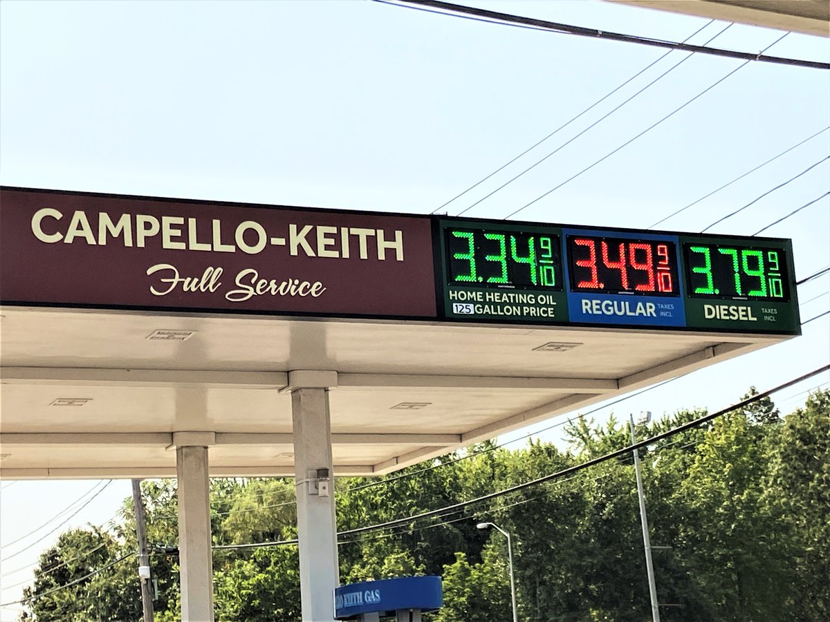 The price of regular unleaded &amp; diesel has gone up. Stop by our full-service gas station today to fill your tank!
#campellokeithoil #brockton #smallbusiness #petroleumservice #fullservicegasstation #todaysprices
