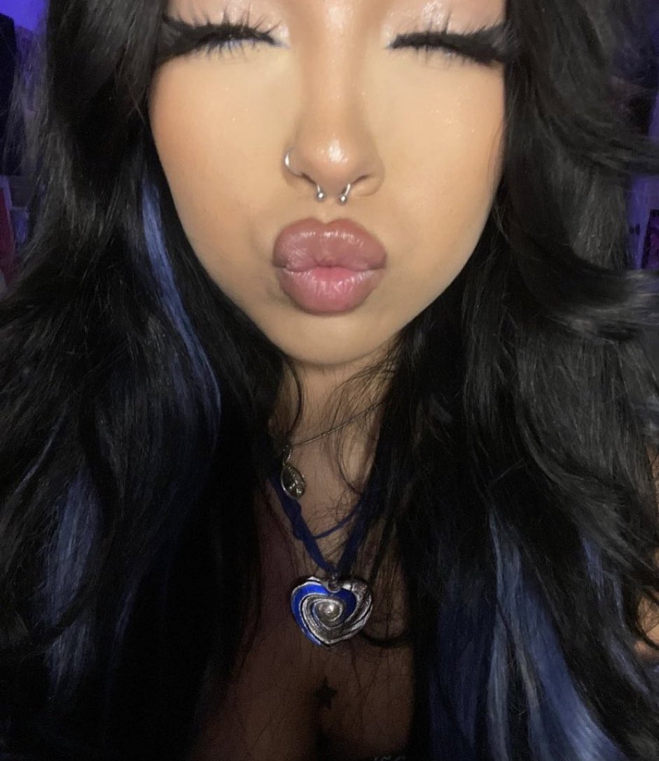 i will cook for you i will clean for you i will change your bedding and tidy your room i’ll take your dog for a walk so you can rest i will let you stay in my mansion rent free i will brush your hair i will give you alll my money i will take the world and print your face all over