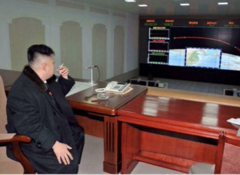 Terminada Barbie. Haciendo tiempo en los trailers de Oppenheimer.