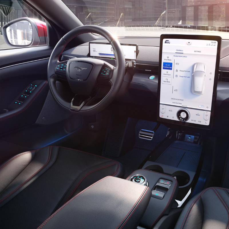 FordNewsEurope's tweet photo. Imagine having @amazon’s @alexa99 on the road with you…

With Alexa Built-in, you can access the features you love at home, in your #Ford vehicle.