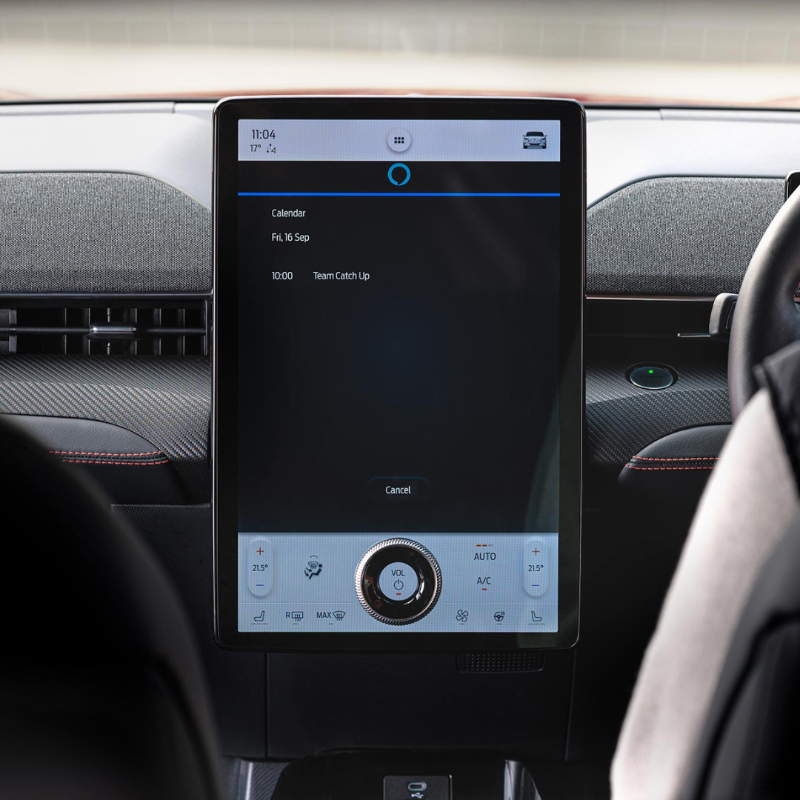 FordNewsEurope's tweet photo. Imagine having @amazon’s @alexa99 on the road with you…

With Alexa Built-in, you can access the features you love at home, in your #Ford vehicle.