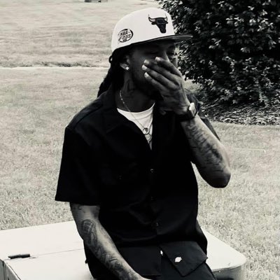 DomRankin's tweet photo. #NewProfilePic https://t.co/aUFf9M1rJN