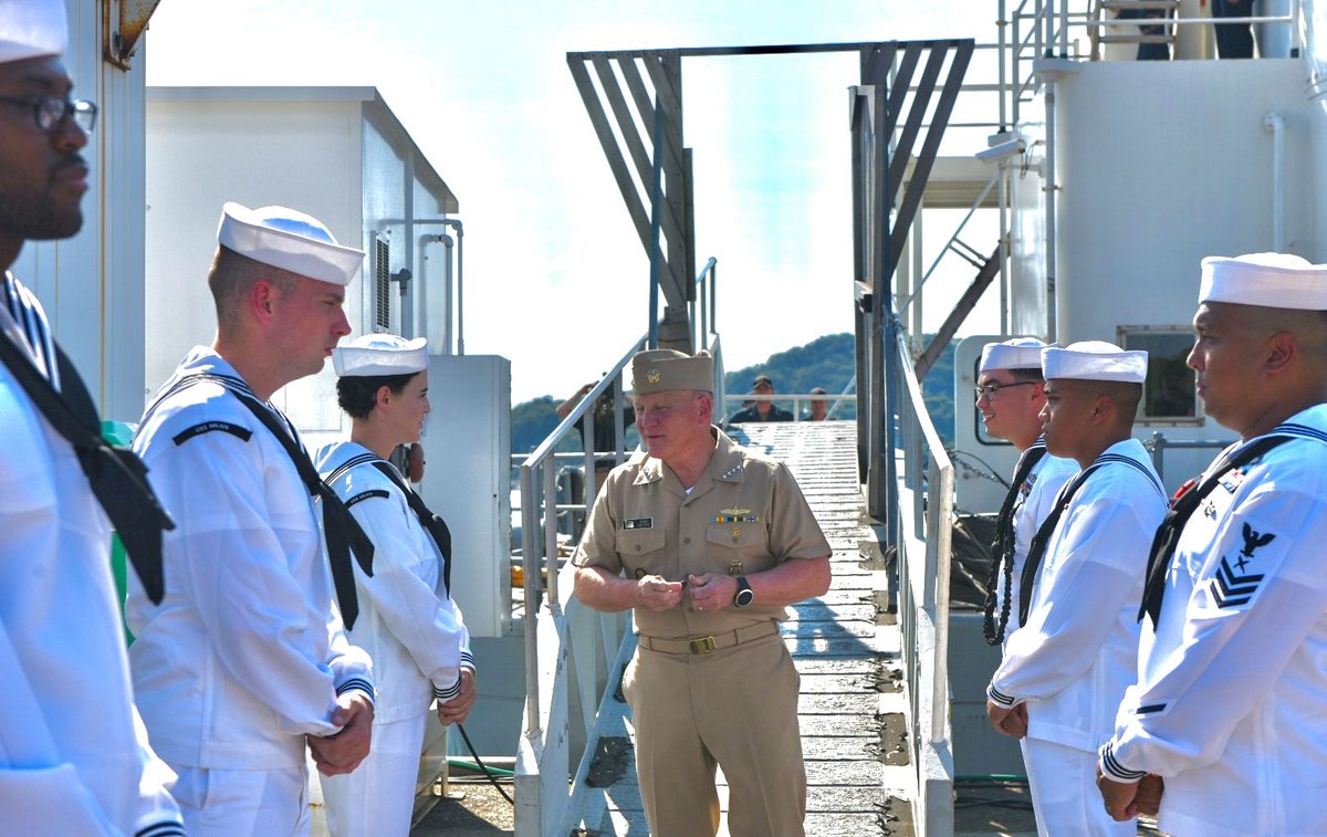 Every day, the @USNavy operates forward, strengthening our strategic partnerships and increasing interoperability with Allies like Japan. It’s an honor to be back aboard my old ship @USSHIGGINS and visit #USSMilius where I am in awe by the incredible talent of these fine Sailors.