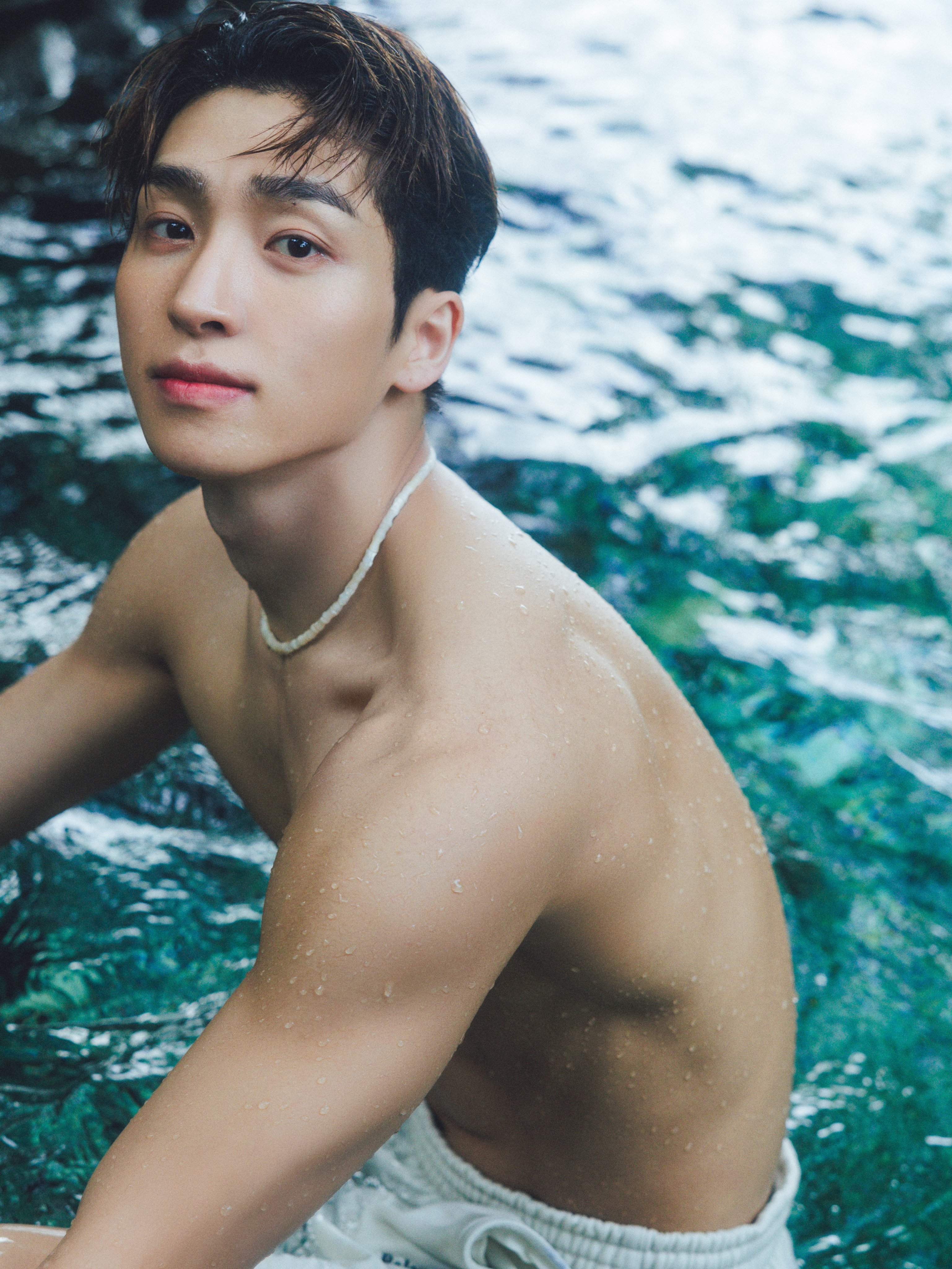 TheBoyz New Shot 写真集 THE BOYZ - NewShot : 스물넷 PHOTOBOOK | KPOPMART.COM