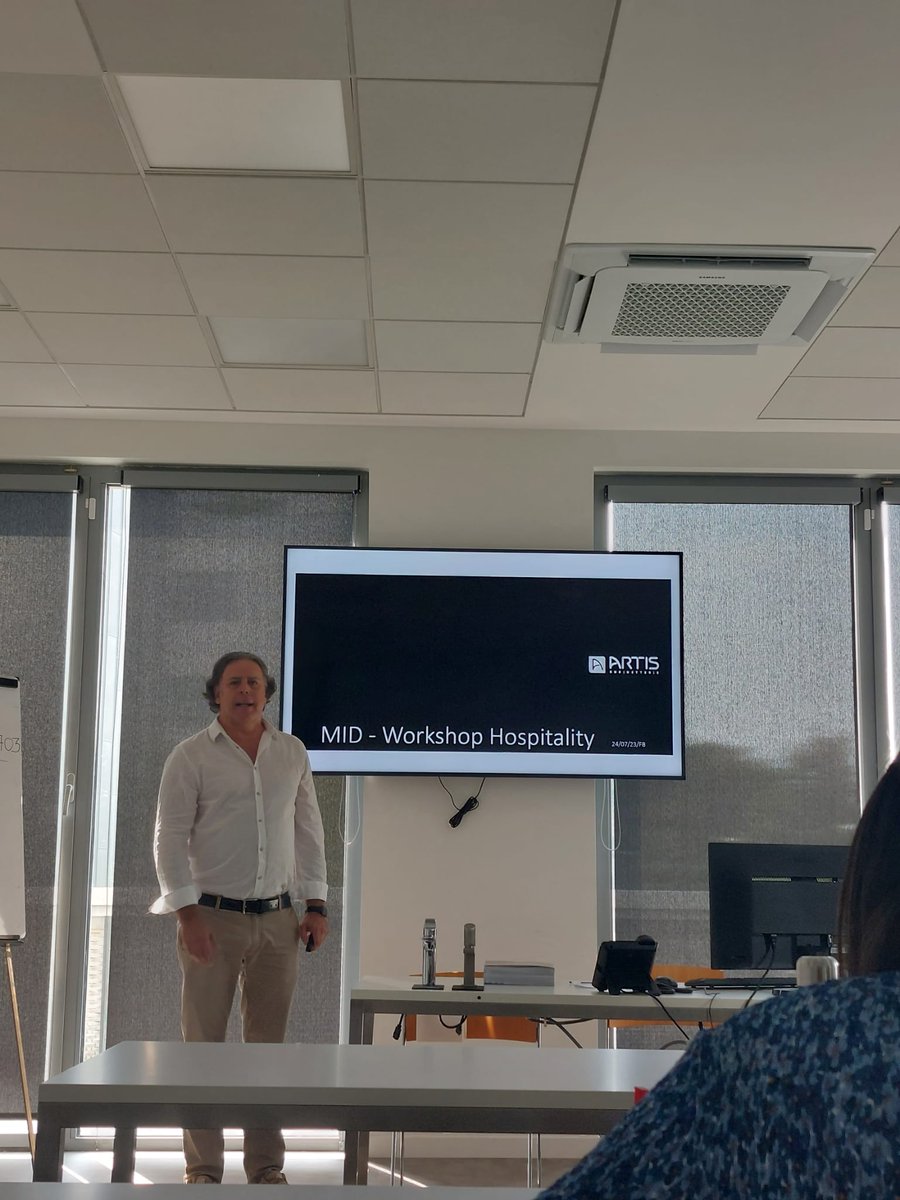 socialdesignmag's tweet image. ARTIS con Simone Micheli per il Master Interior Design

socialdesignmagazine.com/mag/news/desig…

#arredo #Artis #bagno #contract #design #madeinitaly #MID #Politecnico #rubinetterie #simonemicheli #workshop