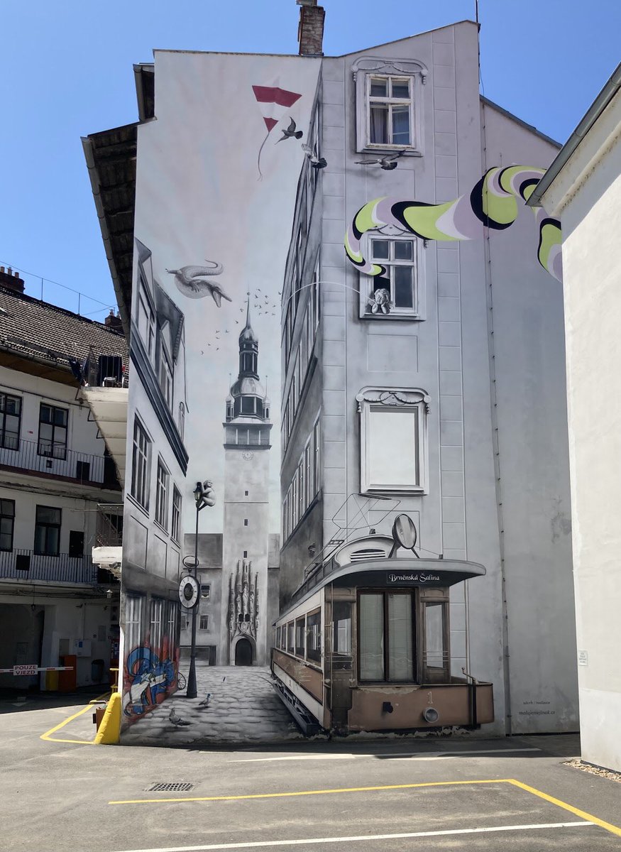 “Brněnská šalina”
#StreetArt by Malujeme jinak📍Brno - Moravia, Czechia 🇨🇿