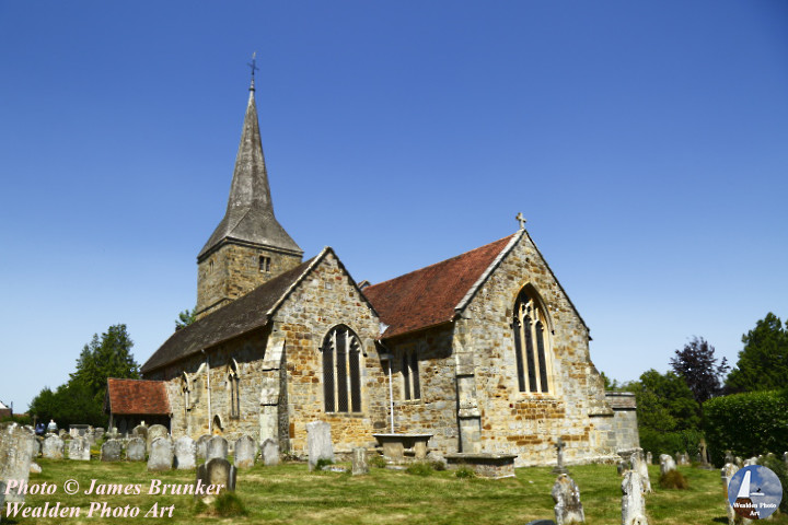 St Mary the Virgen #church in #Hartfield, #East #Sussex, available as #prints and on gifts here, FREE SHIPPING in UK: lens2print.co.uk/imageview.asp?…
#AYearForArt #BuyIntoArt #FindArtThisSummer #eastsussex #churches #architecture #oldchurches #summer #weald #highweald