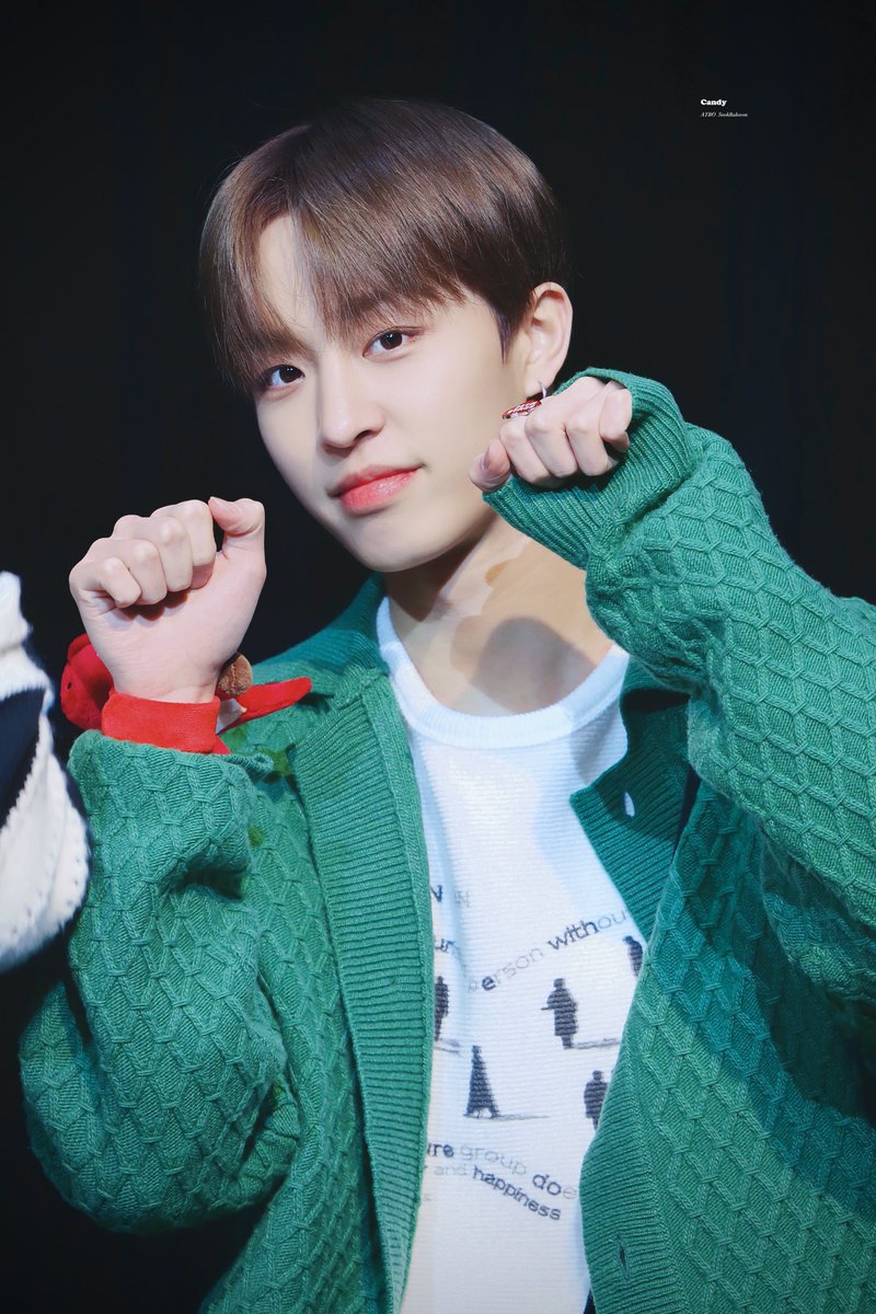Candy031114's tweet photo. 락원아 데뷔해줘서 고마워❤️

#ATBO #에이티비오
#석락원 #SeokRakwon 
#ATBO1stAnniversary https://t.co/4EbMMmW6aE