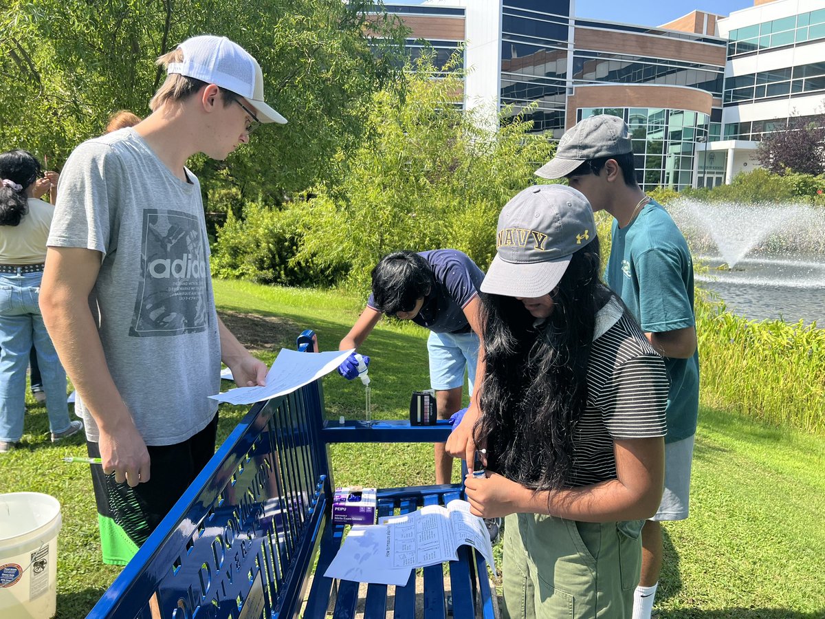 Students at CARE 2023 Summer Workshop are testing the water quality measures such as dissolved oxygen, pH, Alkalinity, water temperature, etc. @odu @odusci @vaspacegrant