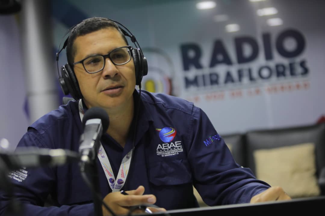 #26Jul El presidente de la <a href="/AbaeVzla/">ABAE 🚀🛰️</a> Tcnel. Adolfo Godoy <a href="/godoypernia/">Adolfo Godoy</a> habla en #ConatelAlAire sobre la labor de la Agencia Bolivariana para Actividades Espaciales garantizando a Venezuela el uso pacífico del espacio.

Abrimos 📷

#PlanDescontaminaciónDelLago