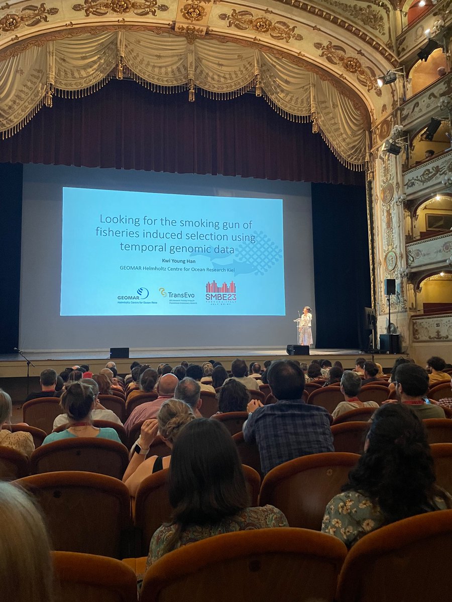 JentoftSissel's tweet photo. Nice talk by @Kwiii_Han 
on temporal genomics and the observed phenotypic shift in age and size at maturation over the past years in Baltic cod #SMBE2023 https://t.co/XIv7ZXZ5RM