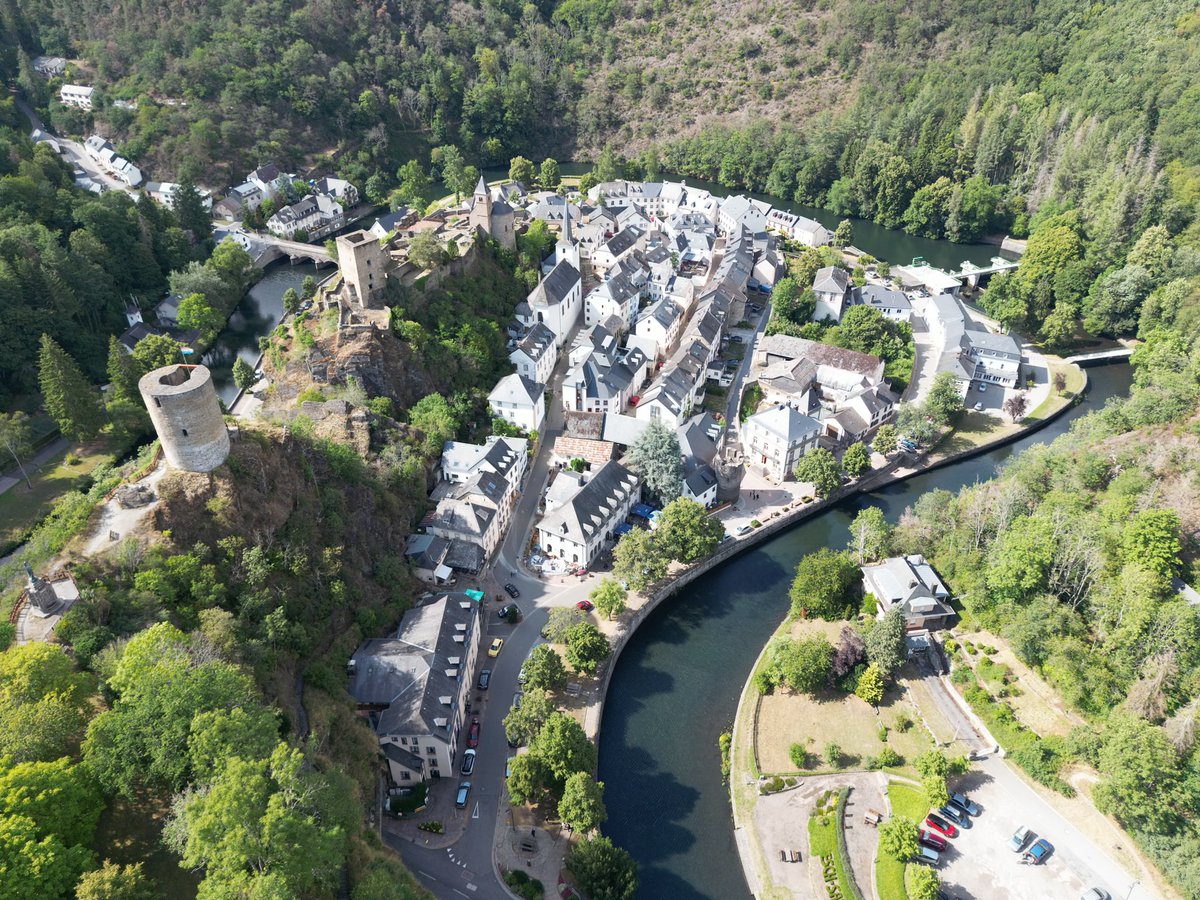 AndreasKlemens's tweet photo. Jetzt sind wir in Luxemburg 🇱🇺 bei Esch an der Sauer und das Wetter wird wieder besser. Wir sind bei Camping im Aal. Auch ein sehr schöner Stellplatz direkt am Fluss hier. https://t.co/fqDe1YM2rr