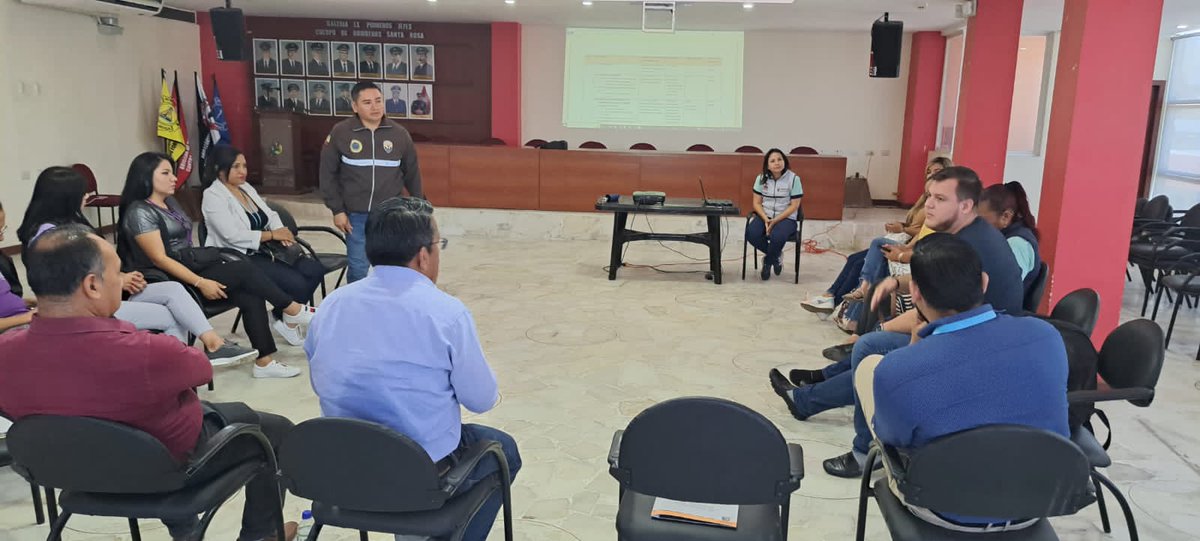 SDH_Zona7's tweet photo. 📍#SantaRosa

En conjunto con @coopi, Concejo Cantonal de Protección de Derechos, @CIgualdadGenero y el @gadhuaquillas, participamos en la Mesa Técnica Interinstitucional de Erradicación de la Violencia para coordinar acciones de prevención de violencia de género.

#EnTerritorio https://t.co/j0ueyavhuU