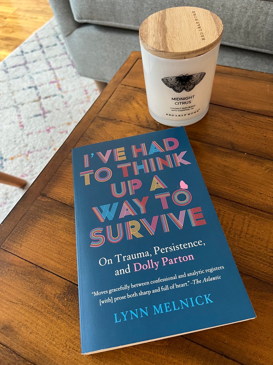 “Melnick offers a gorgeous story of survival and self-discovery.”—Publishers Weekly (starred review) I’ve Had To Think Up A Way To Survive is out in just one week! Pre-order Lynn Melnick’s moving memoir here: linktr.ee/survivepaperba…