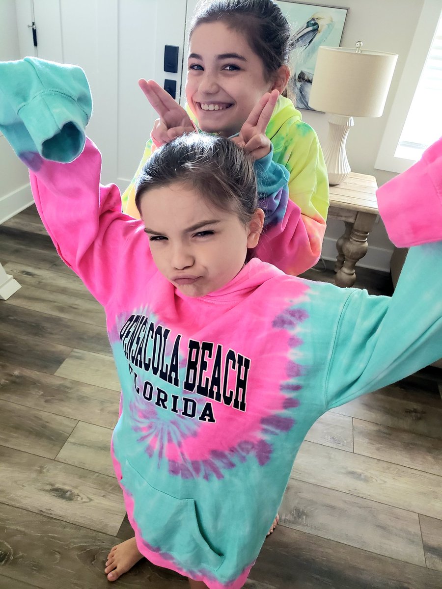 Teaching_IsLife's tweet image. My two favorite things.... @sonofander82 #ThoseAndersonGirls #AveryMonster #BabyBop