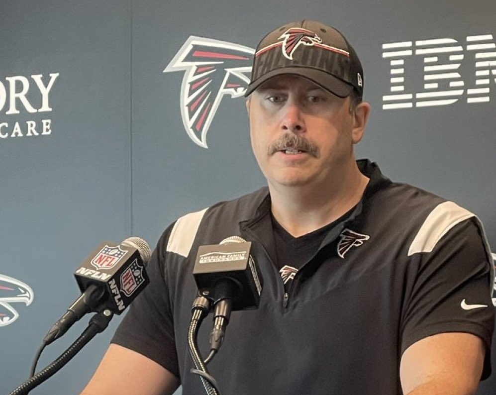 PardonMyTake's tweet photo. Arthur Smith mustache guy https://t.co/hQEKCGDUbU