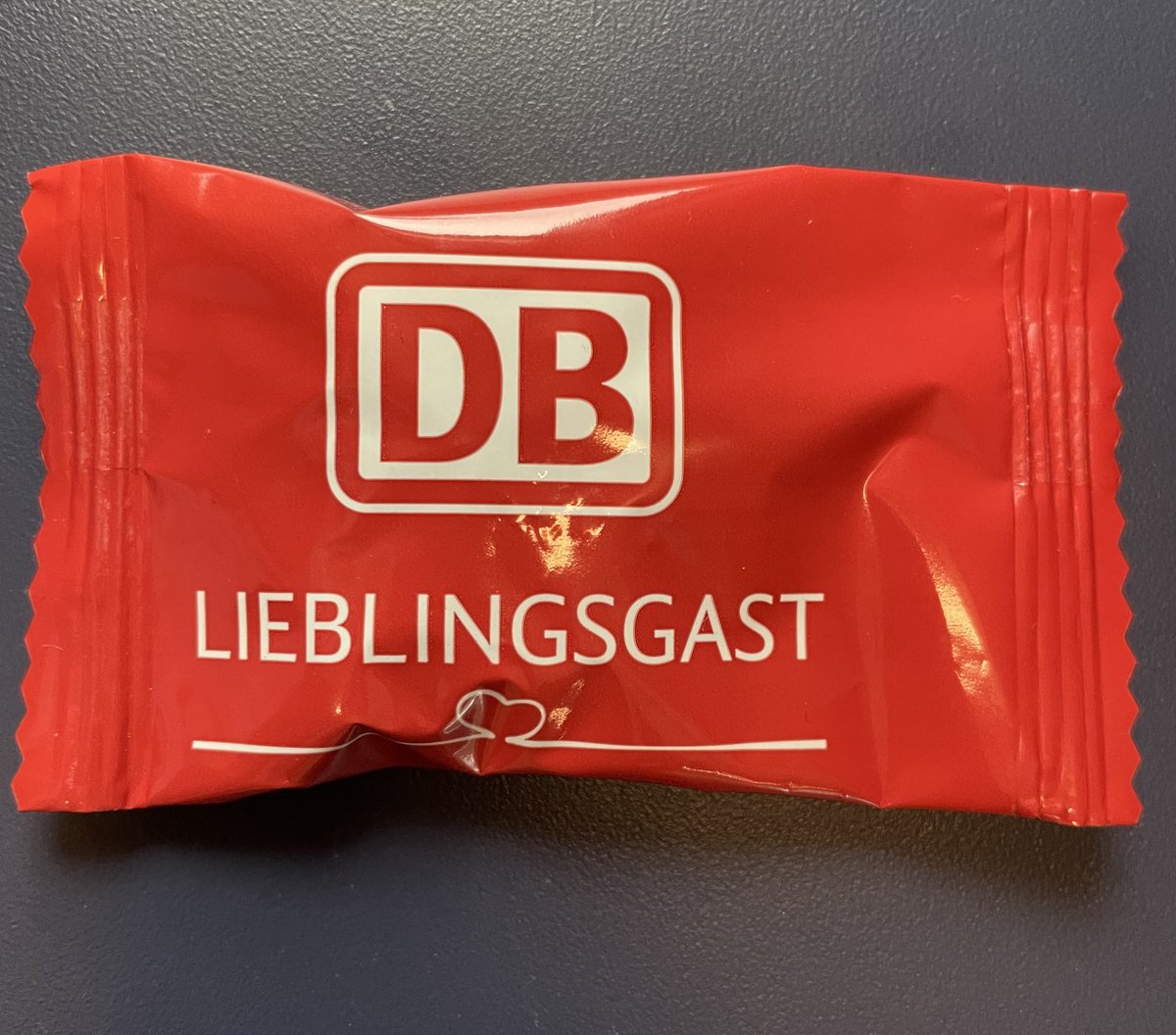 #lieblingsgast bin ich heute nicht! #zielbahnhof gestrichen, ca 50 Min Verpätung am Alternativbahnhof