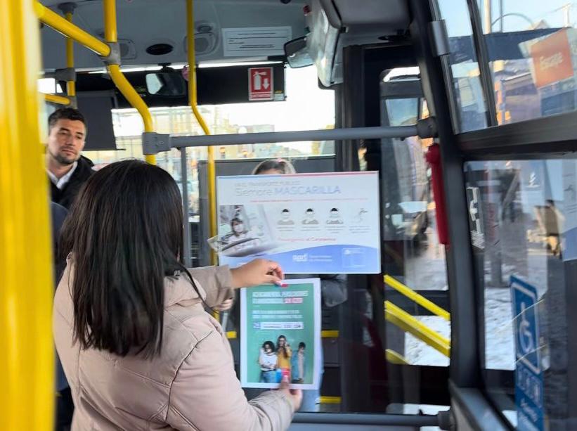 MTTMagallanes's tweet photo. Hoy el seremitt Rodrigo Hernández y la seremi de @MMEG_Magallanes Alejandra Ruiz dieron inicio a la campaña “La Familia Miranda está #OJOConElAcoso en el transporte público” para visibilizar y desnaturalizar estas conductas‼️ https://t.co/4tv0rOPSfi