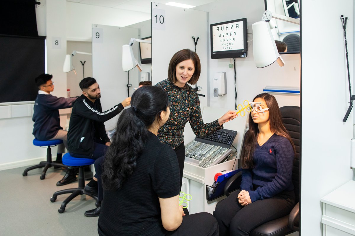 PlymUni's tweet image. Do you want to pursue an exciting career as an eye-care professional?

👁️ See where your career in optometry could take you
plymouth.ac.uk/courses/underg…