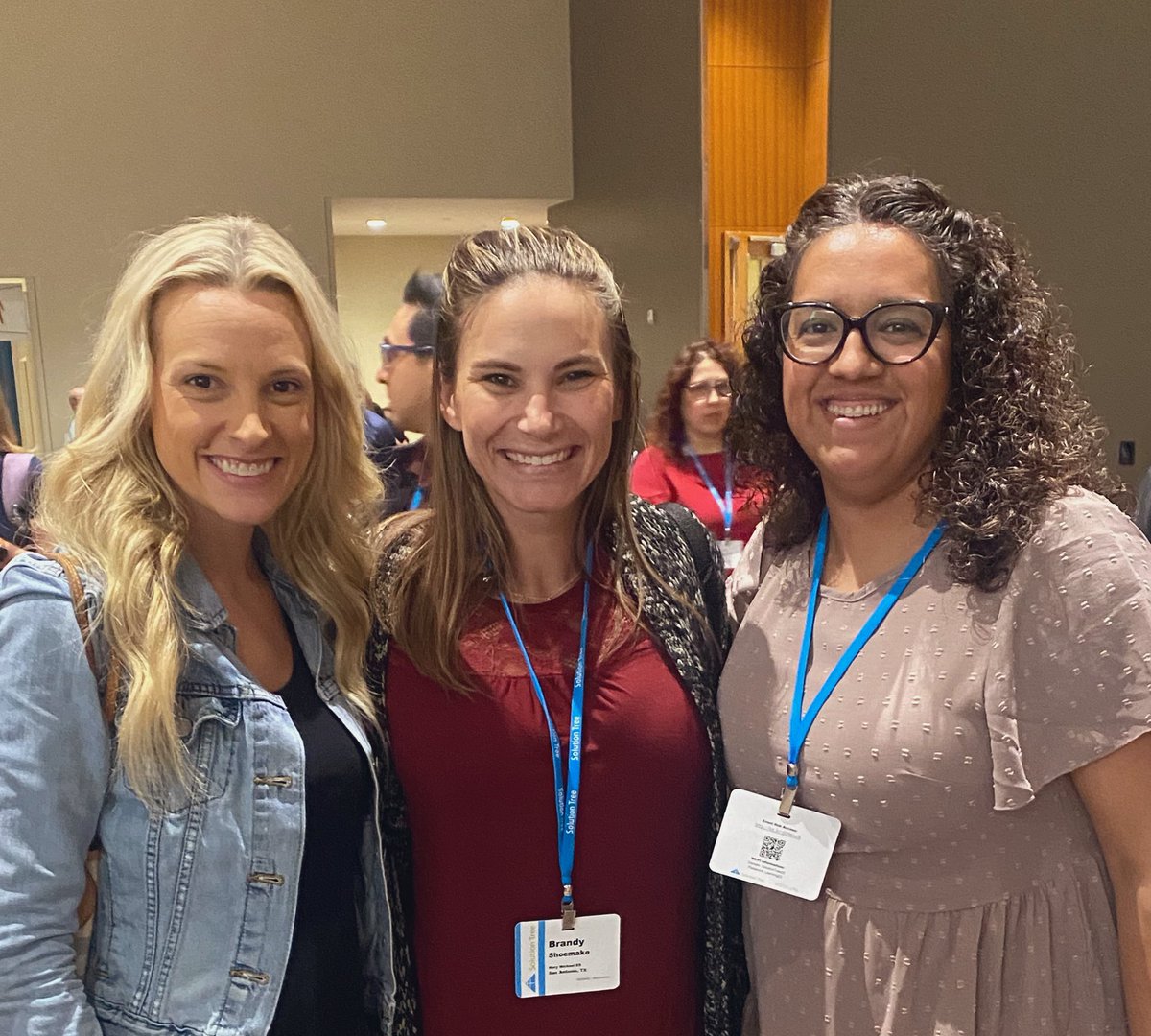 mrs_shoemake's tweet photo. Day 2 @SolutionTree was great! It was so great we enjoyed @mikemattos65 from the floor to attend his full session! #worthit We enjoyed our team time to reflect on all of our learning so far 🤓 https://t.co/npQigULBvM
