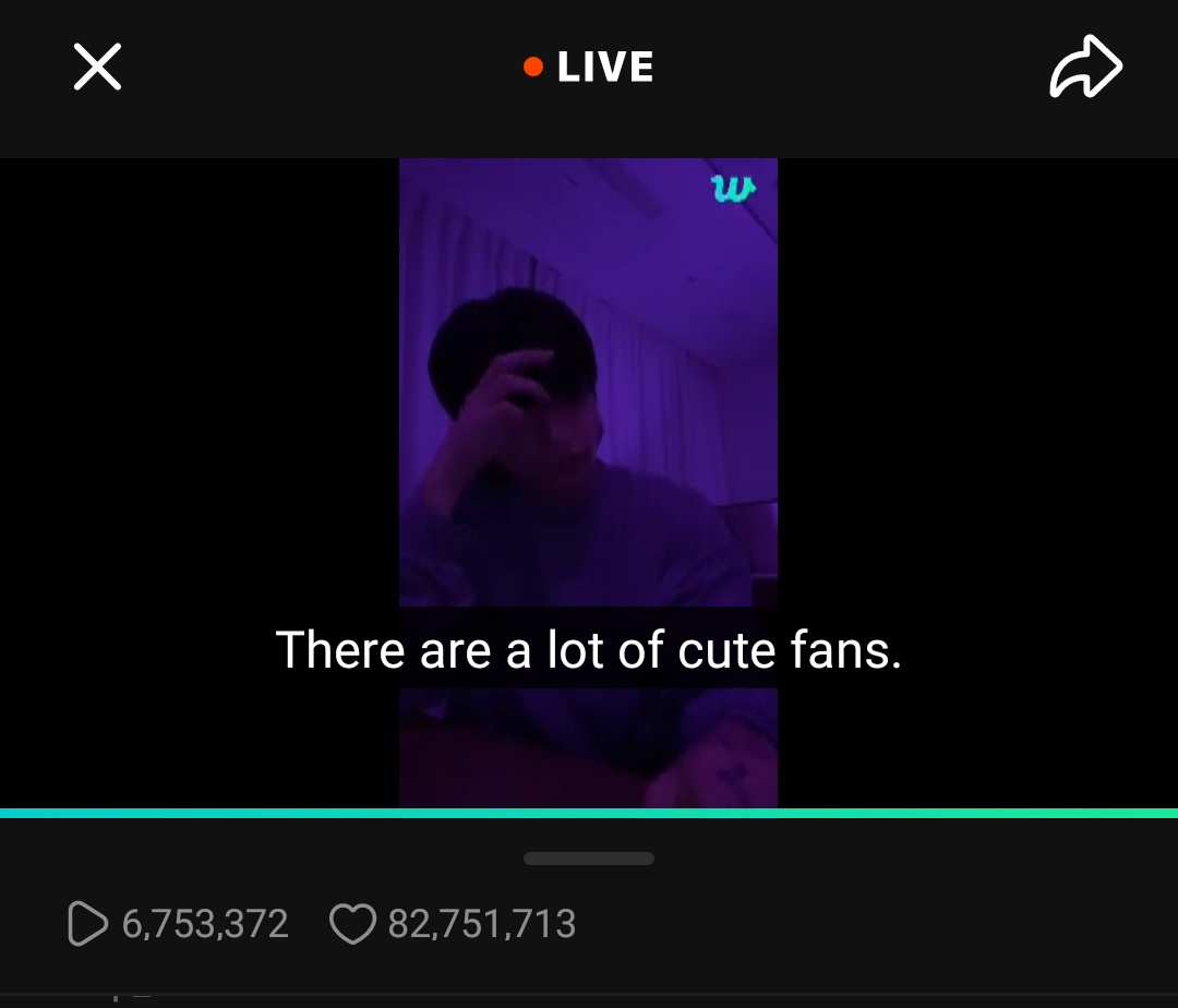 aleecee7's tweet photo. Y'all did Jungkook called me cute AWWWWW #dinook https://t.co/HR3MJFqtI4