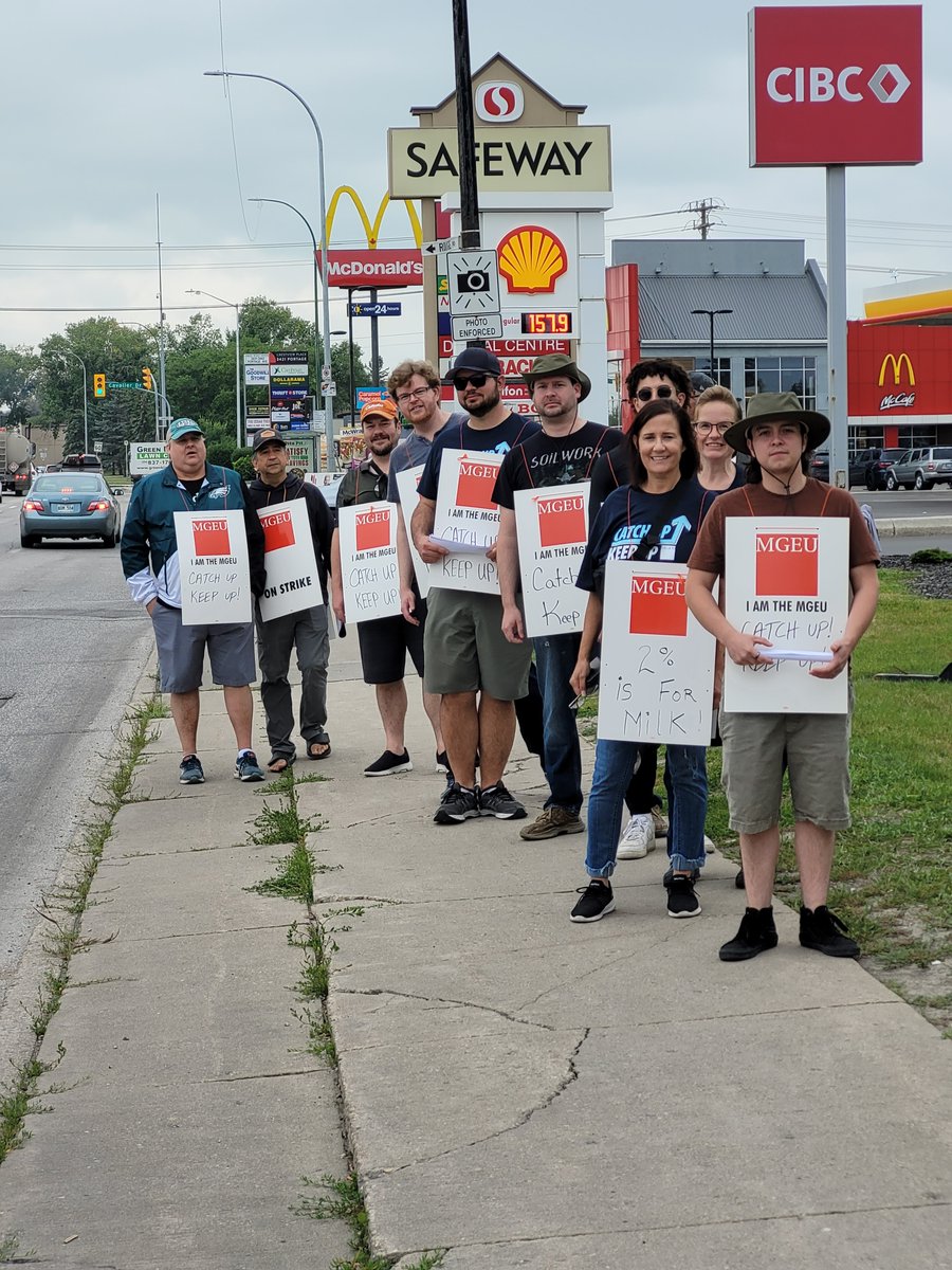 JOIN liquor workers on the line IN SUPPORT!
In WINNIPEG Today (Wed) &amp; Thur 10:30 am - 6:30 pm
St. Vital Sqr 827 Dakota St
Eastwinds 1530 Regent Ave
Hargrave &amp; Ellice 
Crestview  3393 Portage Ave
Garden City Sqr 915 Leila Ave
Grant Park SC 1120 Grant Ave
1000 King Edward St