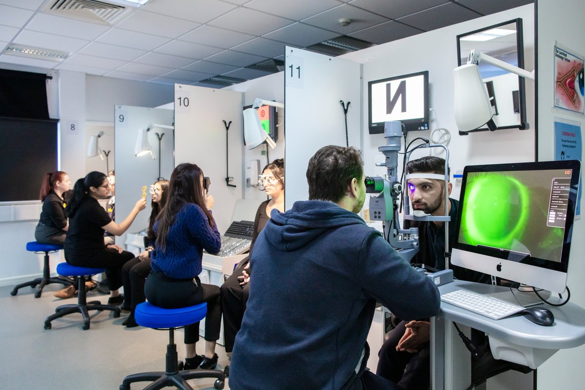PlymUni's tweet image. Do you want to pursue an exciting career as an eye-care professional?

👁️ See where your career in optometry could take you
plymouth.ac.uk/courses/underg…