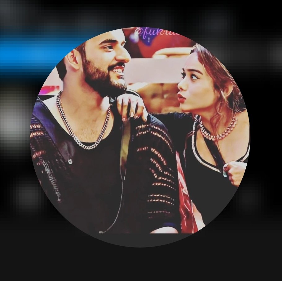 s22292's tweet photo. ye jiya naagin fame group mein akr soch rhi unke group m h aur pith peeche unki buraai v krti h dogli jiya🐍
VOTE FOR MANISHA
 #fakejiya #Abhisha
#AbhishekMalhaan #ManishaRani #fakepooja #StopDemeaningManisha #StayStrongManisha #ManishaRani #Elvisha #ElvishBBWinner #elvishyadav https://t.co/MDI037f4LI