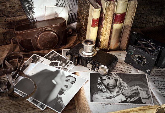 .
.
​لا بغيت أنســاه والـوضـع أنحســم 
​صـاح قلبـي وقال  وش ذنبـي أنـا
.
.
.
#العشق
#خليلي