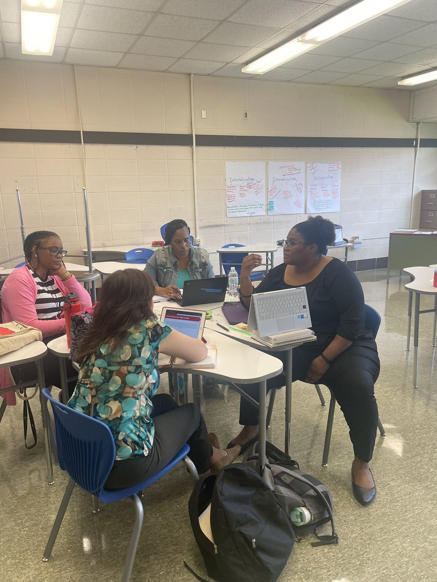 judarrah's tweet image. 3..2..1.. Blast Off!  District Literacy Coaches &amp;amp; Instructional Specialist prepping for August DSD.  Getting Ready 🚀#AldineRising @clynvan1