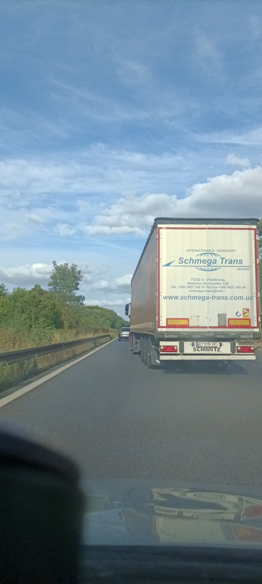 SCH EST MEGA TRANS ET PERSONNE NE M'A PRÉVENU ??????