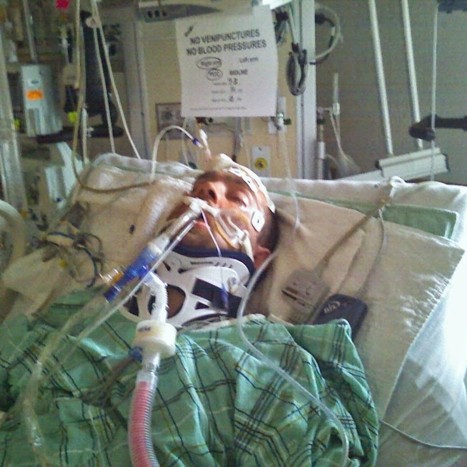 Daddy_josh85's tweet photo. 2009 died 3 times 4 to 7 minutes each time. Still here walking talking fucking shit up. Can't stop me https://t.co/dSYoJyIUnN