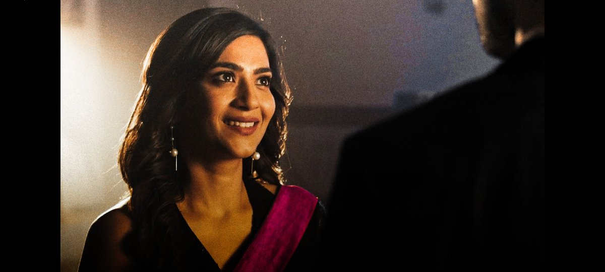 Ridzupie's tweet image. Viaan - Kya miss karengi aap mere baare me?
Katha - Sukoon 🥹🩷

#KathaAnkahee #KaViaan