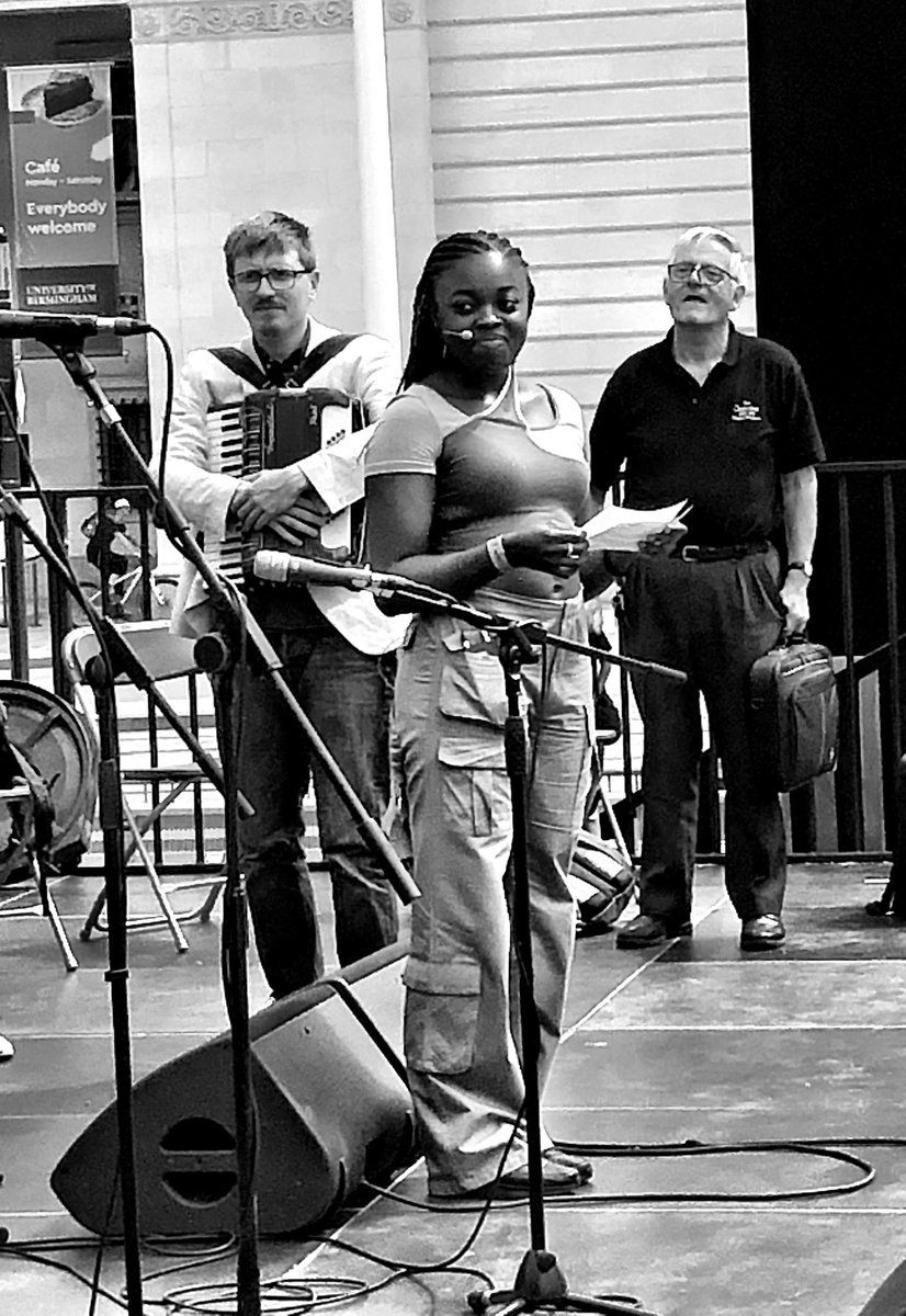 BCPAPA4's tweet photo. Behind the scenes, sound checking and the view from the stage…@BishopChalloner @BCPAmusic https://t.co/aMhykv75cz