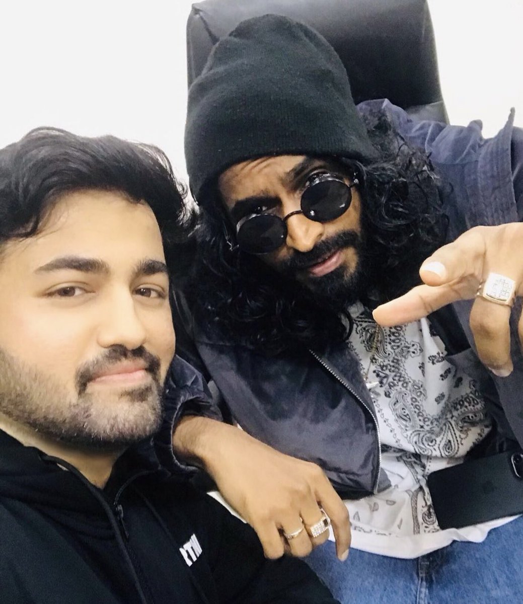 raju_innocentev's tweet photo. God make you meet few people in your life who inspire you and give so much to learn from

@emiwaytweets is a true brother 
I am blessed to get to know him as a friend. He is simple and down to earth and loves fans like no other artist i know. He is exactly the same person that he potrays in his tracks. I saw him rapping during his song prep and was amazed by his flow🤯
He is working every single day to give something new to Hip Hop listeners

Commercial songs, EP, Collab with Br artist, International collab are all expected to release this year.

Happy to be a Fan of someone who is real with his approach, who “actually” care about his fans and did things independently all along amidst unfair hate he gets

#EmiwayBantai #bkp #endtakemiway