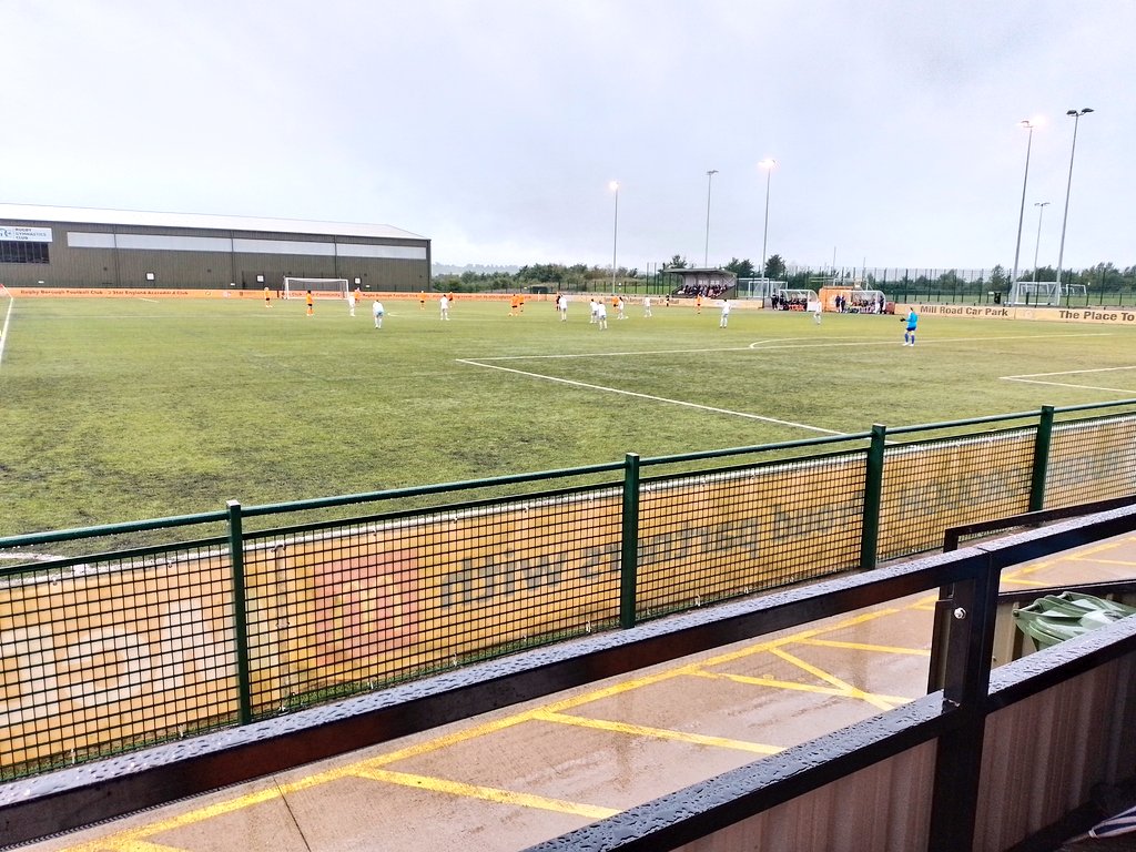 CardsKeir's tweet photo. Nice to see @NFFCWomen near home tonight, playing at @RugbyBoroughWFC love the away kit #nffc https://t.co/viG5jAljX7