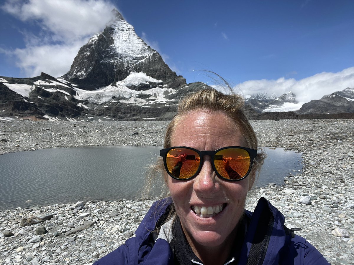 Mission accomplished - #Matterhorn base camp, aka Hörnlihütte, reached! Hands down one of the best treks of my life. Battled through snow, ice and minus degree temperatures but it was so worth it. Suddenly life has perspective again #Zermatt #Switzerland #alpinetrail