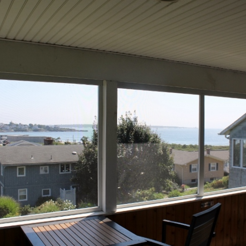 MunroeTeam's tweet photo. NARRAGANSETT: 46 CONANICUT RD 4 BED / 2 FULL BATH LOTS OF ROOM FOR THE WHOLE FAMILY 
WEEKLY RATE: $ 3000 WATER VIEWS, LARGE YARD WITH PATIO AREA, GAS GRILL, TABLE &amp; CHAIRS,SCREENED IN DECK AREA OFF OF DINING ROOM WEEKS AVAILABLE 8/19-8/26 AND 8/26-9/2 CALL NOW 401-789-9396 https://t.co/8j1abdxrXN