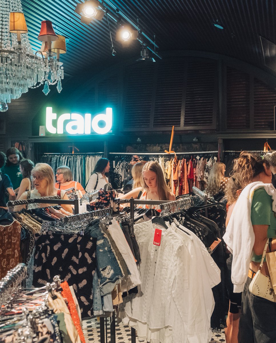 Charity Super.Mkt (@charitymkt) on Twitter photo The pics are in! 📸
Have a flick through these fab photos from our launch event last week in #Bristol. Have you visited us yet? Our store at <a href="/CabotCircus/">Cabot Circus</a> is OPEN NOW - 27th August 🛍️
P.S. We’re also open at <a href="/glasgowfort/">Glasgow Fort</a> RIGHT NOW till 27th August! The pics are in! 📸
Have a flick through these fab photos from our launch event last week in #Bristol. Have you visited us yet? Our store at <a href="/CabotCircus/">Cabot Circus</a> is OPEN NOW - 27th August 🛍️
P.S. We’re also open at <a href="/glasgowfort/">Glasgow Fort</a> RIGHT NOW till 27th August!