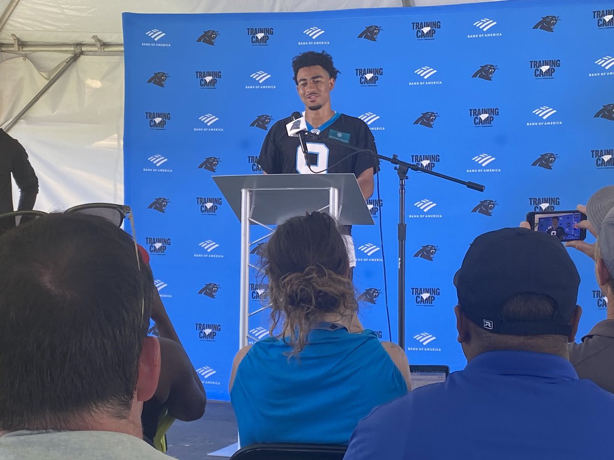 DanNews2Sports's tweet image. QB1 Bryce Young  now at the podium, can’t give away the song he has to sing for the rookie talent show.

#bummer 

@WCBD