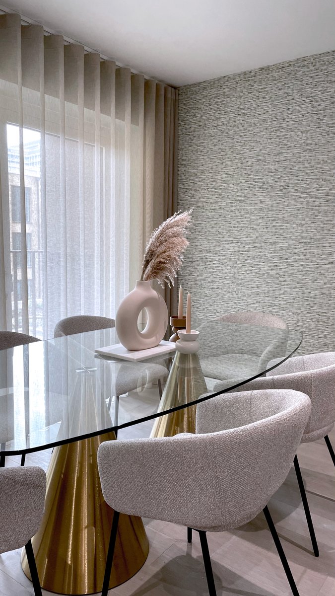 basefurnishings's tweet image. Our Fern Dining Chairs are looking spot on in this sophisticated show flat ✨

Replenish your inventory with our modern furniture 🪑

basefurnishings.co.uk/furniture/dini…

#Furniture #ShowFlat #Landlords