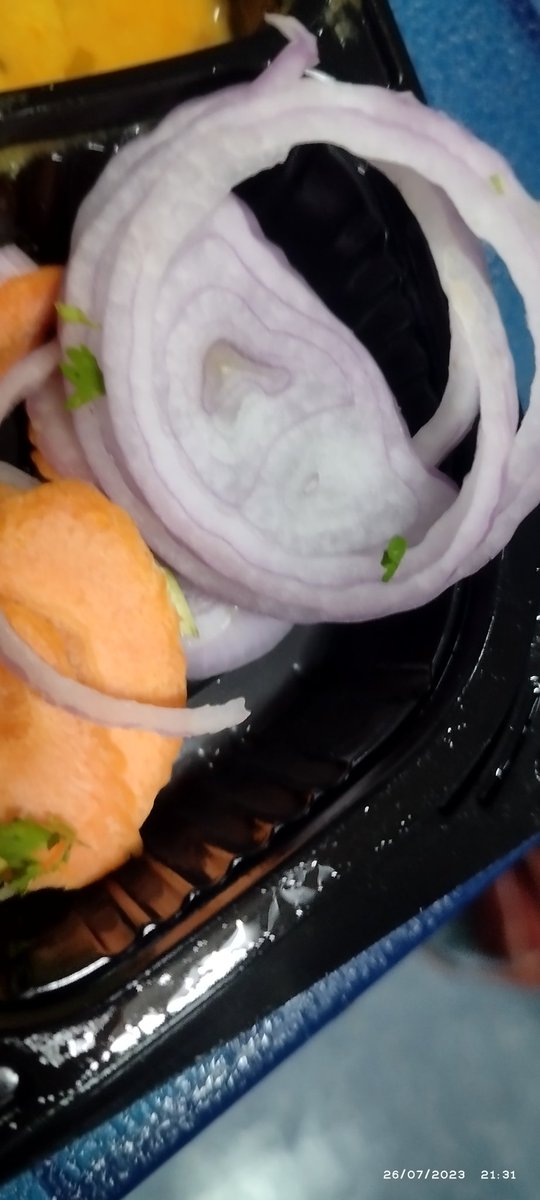 PragatiJajodia's tweet image. Indian rail restro is working very poorly.. Providing stale foul smell food.. Providing onion in jain thali.. #IndianRailways #railrestro @Indianrlyinfo @Railrestro