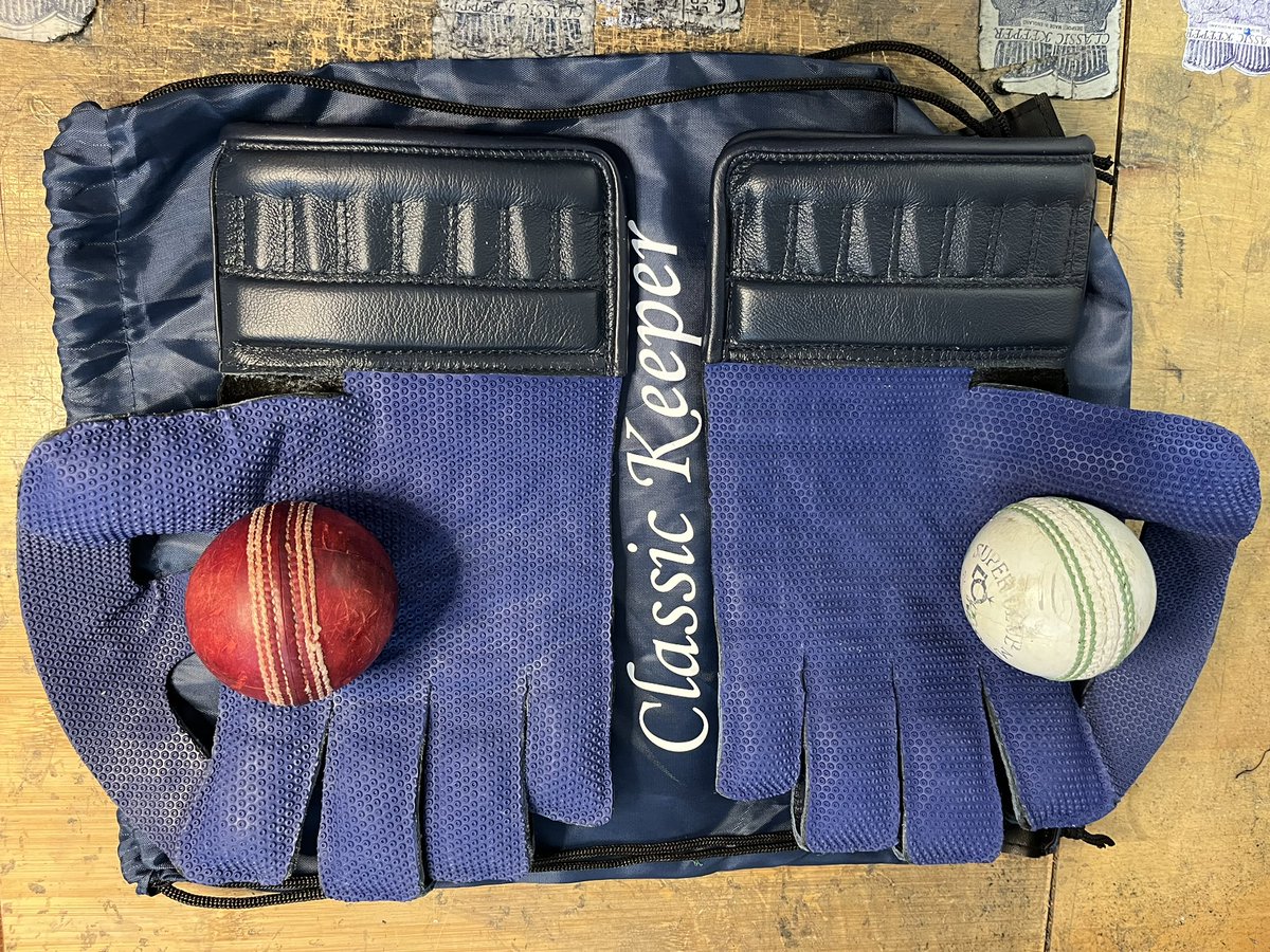 A bit different for Jonny &amp; lovely gift from his mate Jon. Classic styling but very much in club colours with the cuff fronts in a different colour <a href="/KeeperCourt/">Wicket Keepers Court.</a> <a href="/WK_Union/">Wicketkeeper's Union</a>