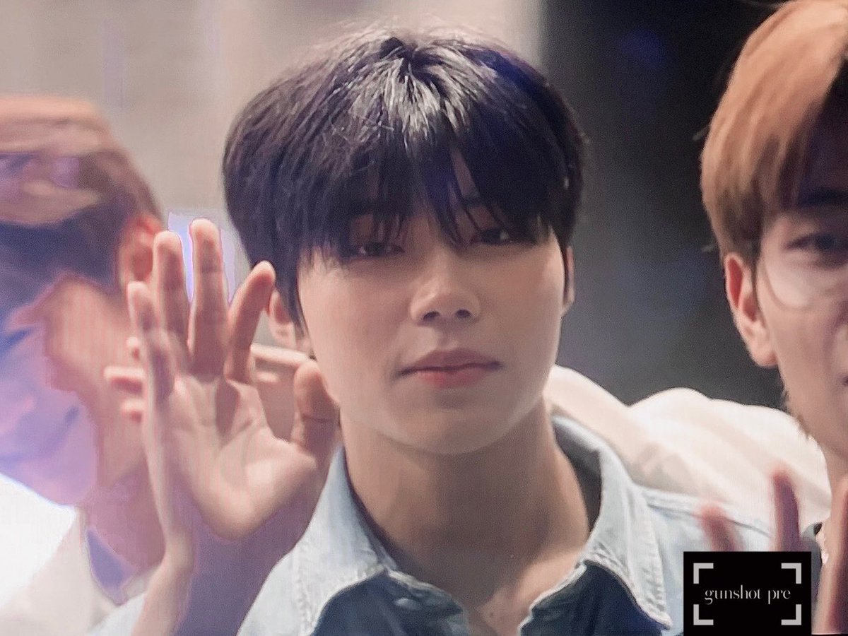 110gunshot's tweet photo. 230726 데키라 pre

#박건욱 #건욱 #PARKGUNWOOK #GUNWOOK
#제로베이스원 #제베원
#ZEROBASEONE #ZB1 https://t.co/YqphuWp7Wf