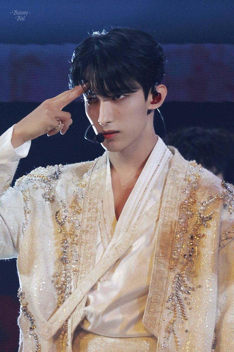 bunny0218_jagi's tweet photo. 230722 FOLLOW TO SEOUL

#세븐틴         #도겸 #이석민 
#SEVENTEEN         #DOKYEOM https://t.co/rqrRWnznB0