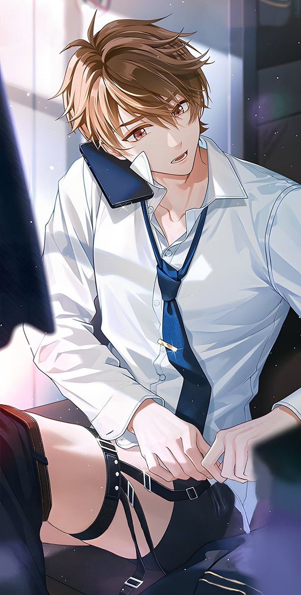 Rigelier's tweet image. Tidak sengaja melihat @twxstedlife berganti baju—

Lalu bersiul. 

'Mulus' pikirnya sambil terus menonton sang drummer.